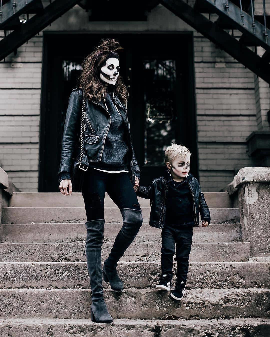 Mom halloween costumes deals